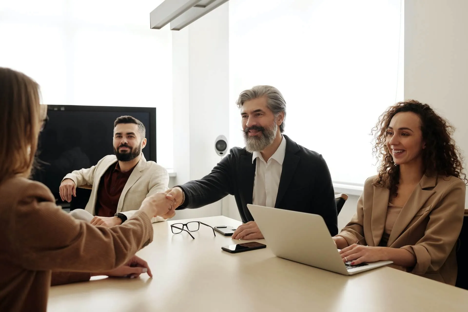 people-business-meeting
